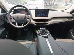 Hongqi E-QM5 2023 basic travel version - ფოტო 10