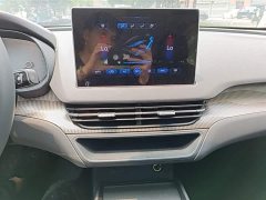 Hongqi E-QM5 2023 basic travel version - ფოტო 13