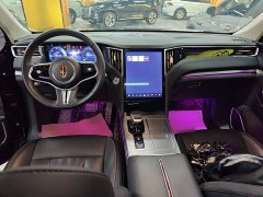 FAW Red Flag HS7 PHEV 2.0T PHEV AWD Flagship Comfort 6-Seater - ფოტო 10
