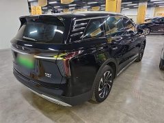 FAW Red Flag HS7 PHEV 2.0T PHEV AWD Flagship Comfort 6-Seater - ფოტო 7