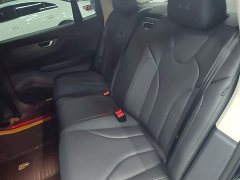 FAW Red Flag E-QM5 Facelift Base Mobility Edition - ფოტო 17