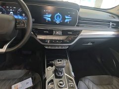 Hongqi HS5 2022 facelift 2.0T Zhilian Qixiang four-wheel drive version - ფოტო 13