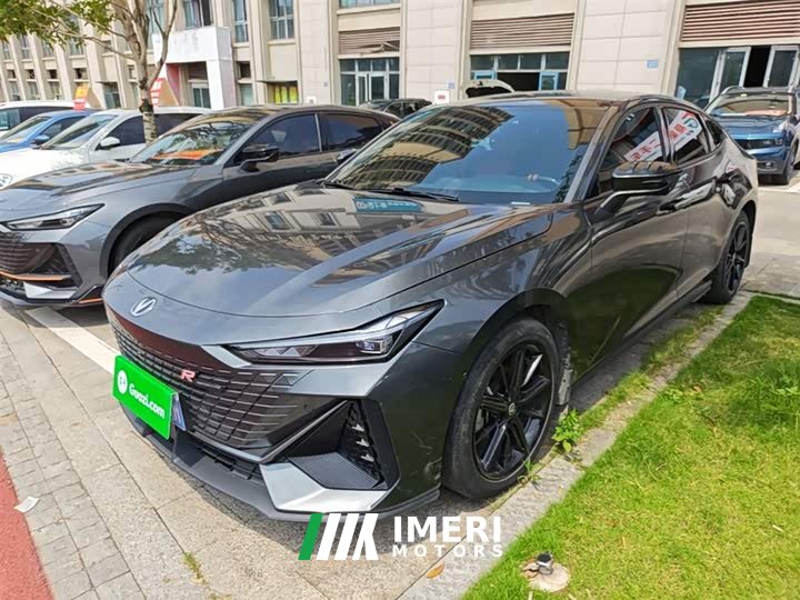 Changan UNI-V 2022 1.5T premium
