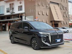 FAW Red Flag HQ9 2.0T Smart Connected Flagship Comfort Edition - ფოტო 3