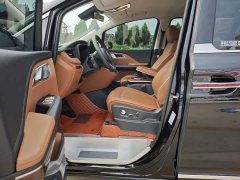 FAW Red Flag HQ9 2.0T Smart Connected Flagship Comfort Edition - ფოტო 4