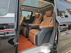 FAW Red Flag HQ9 2.0T Smart Connected Flagship Comfort Edition - ფოტო 5
