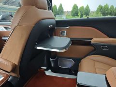 FAW Red Flag HQ9 2.0T Smart Connected Flagship Comfort Edition - ფოტო 9