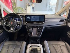FAW Red Flag HQ9 PHEV 2.0T AWD Business Edition - ფოტო 16