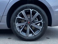 Hongqi H5 PHEV 2025 170 super hybrid version - ფოტო 16