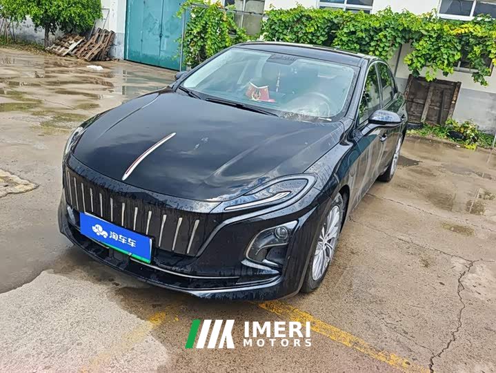 Hongqi E-QM5 560km PLUS