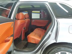 Hongqi HS6 PHEV 2026 220 four-wheel drive smart hybrid version - ფოტო 11
