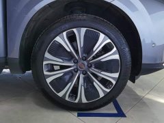 Hongqi HS6 PHEV 2026 220 four-wheel drive smart hybrid version - ფოტო 6
