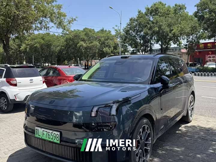 Lynk & Co 900 1.5T Ultra 6-seater