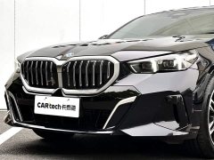 BMW 5 Series 530Li Premier M Sport Package - ფოტო 14
