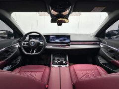 BMW 5 Series 530Li Premier M Sport Package - ფოტო 15