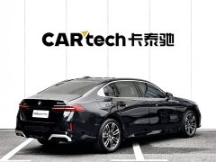 BMW 5 Series 530Li Premier M Sport Package - ფოტო 6