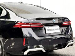 BMW 5 Series 530Li Premier M Sport Package - ფოტო 9