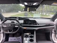 Changan UNI-V 1.5T Smart Navigation Edition - ფოტო 4