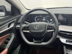 Changan UNI-V 2022 1.5T Deluxe - ფოტო 10