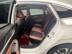Changan UNI-V 2022 1.5T Deluxe - ფოტო 14