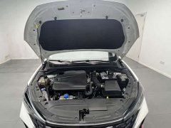 Changan UNI-V 2022 1.5T Deluxe - ფოტო 15