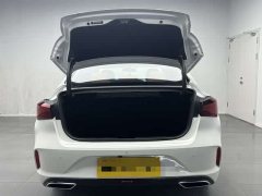 Changan UNI-V 2022 1.5T Deluxe - ფოტო 16