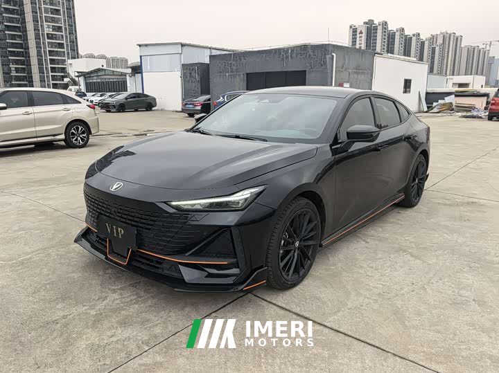 Changan UNI-V 2023 1.5T sports version