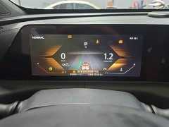 Changan UNI-T 1.5T Premium - ფოტო 12