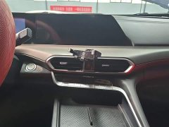 Changan UNI-T 1.5T Premium - ფოტო 13