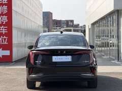 Hongqi E-QM5 2023 facelift basic travel version - ფოტო 4