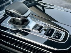 Hongqi H9 2025 facelift 2.0T two-wheel drive Qichang private fashion version 5 seats - ფოტო 15