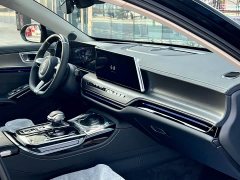 Hongqi H9 2025 facelift 2.0T two-wheel drive Qichang private fashion version 5 seats - ფოტო 7