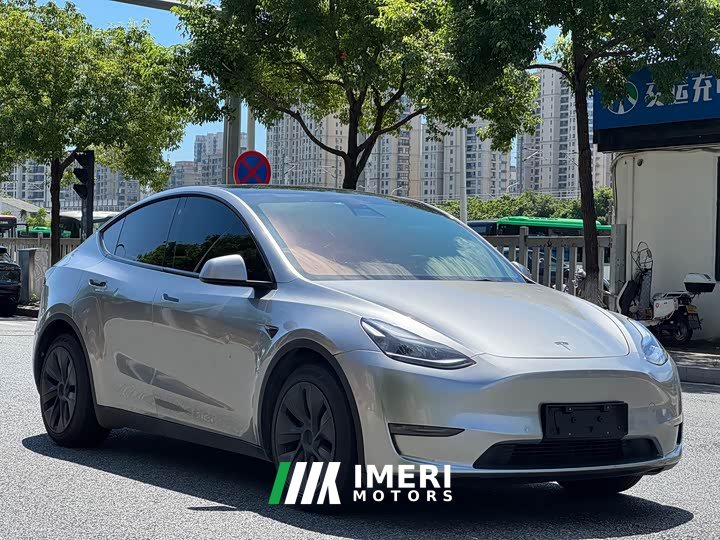 Tesla Model Y Long Range All-Wheel Drive - ავტომობილი ჩინეთიდან