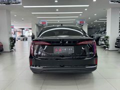 Hongqi E-QM5 2022 431km Charging Enjoyment Edition - ფოტო 9