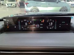 Changan Yida Blue Whale NE 1.5T GDI DCT Navigator - ფოტო 12