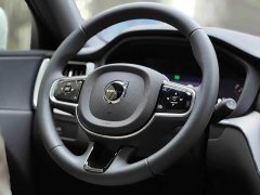 Volvo XC60 2026 B5 four-wheel drive Zhiyi Luxury Edition - ფოტო 15