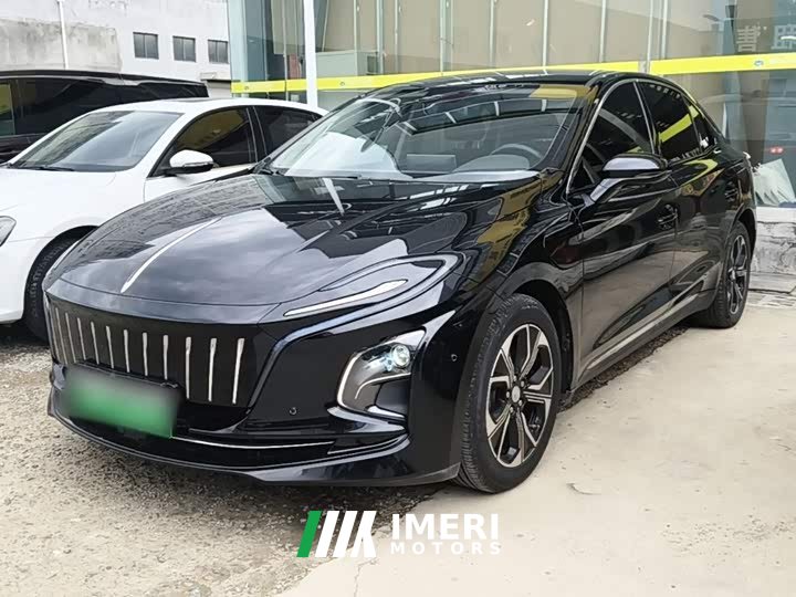 Hongqi E-QM5 Facelift Basic Travel Edition