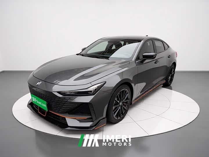 Changan UNI-V 2022 1.5T sports version