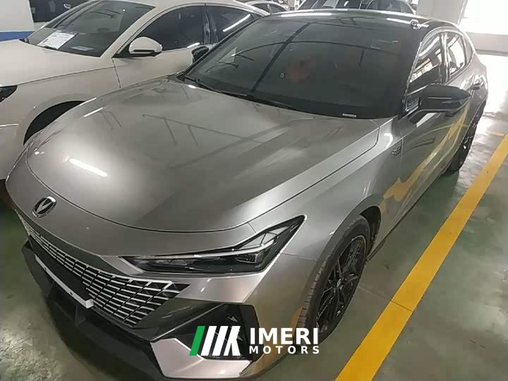 Changan UNI-V Smart iDD Smart iDD 1.5T 113km smart cool
