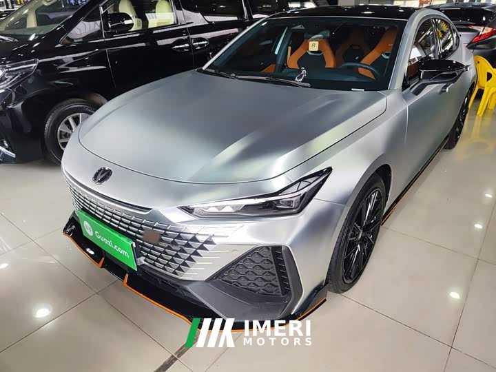 Changan UNI-V 2023 2.0T speed version