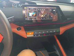 Changan UNI-V 2023 2.0T speed version - ფოტო 9