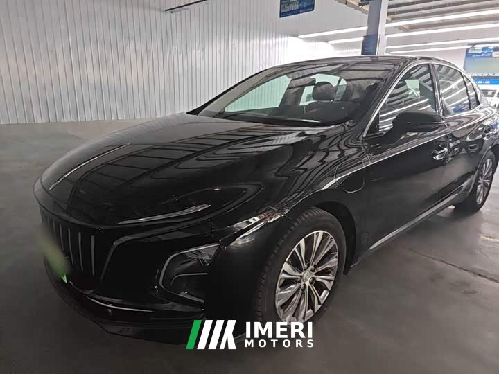 Hongqi E-QM5 431km Charging Enjoyment Edition
