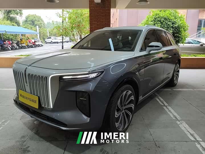 Hongqi E-HS9 660km flag collar version four seats