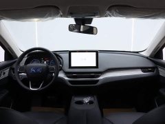 Hongqi E-QM5 2025 500km travel version - ფოტო 17