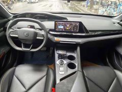 Changan UNI-V 2022 1.5T Sport - ფოტო 5