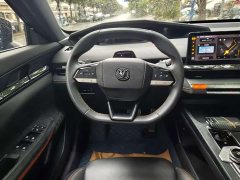 Changan UNI-V 2022 1.5T Sport - ფოტო 6