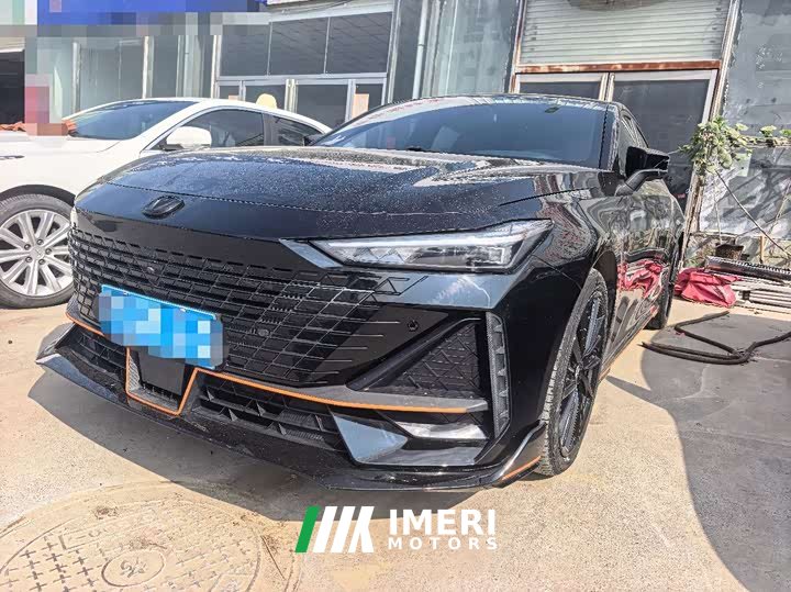 Changan UNI-V 1.5T Sport Edition