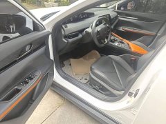 Changan UNI-V 2022 1.5T ZunGui Edition - ფოტო 16