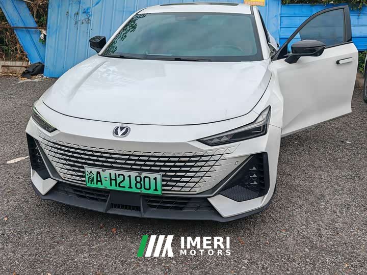 Changan UNI-V Smart iDD Smart iDD 1.5T 113km smart cool