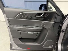 FAW Red Flag E-HS9 2022 690km Range Flagship Edition Six-Seater - ფოტო 14